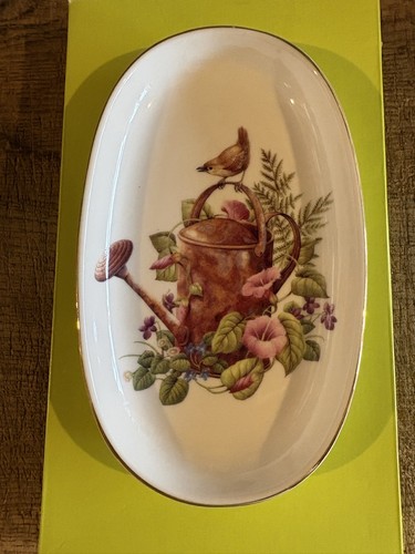 Royal vale oval - floral, gold