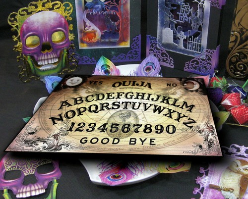 Ouija board round - round, oblong