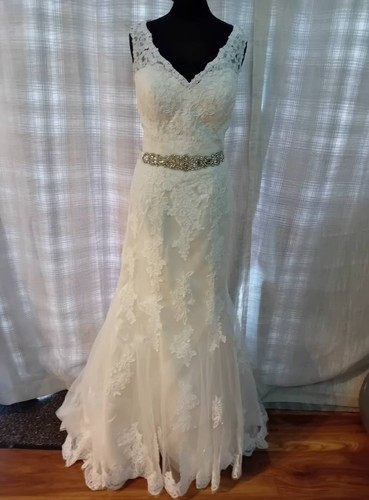 Wedding dress size - , ivory