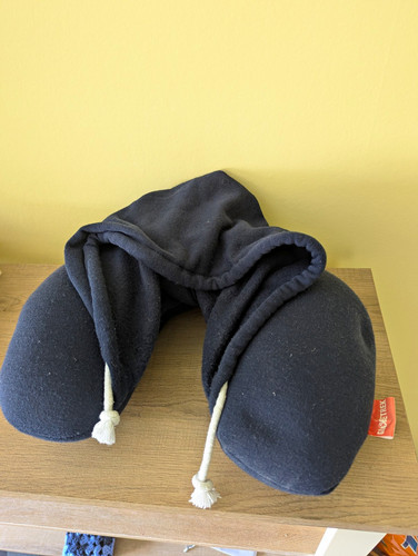 Globe trek hooded travel neck - hooded,