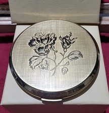 Vintage Stratton Compact Gold With Flower Detail