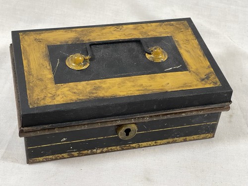 Vintage metal money tin - tin, petty