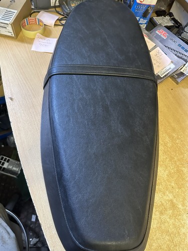 Triumph scrambler 900 seat - 900,