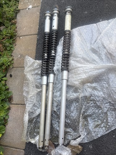 Yamaha fork internals - yamaha, 2003