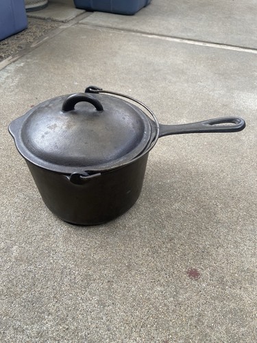 Vintage unmarked cast iron - iron, 2