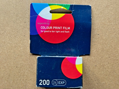 Superdrug 200 24exp colour - 24exp,