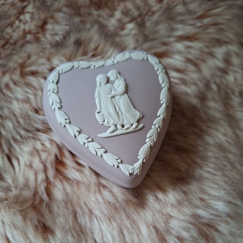 Wedgwood jasperware lilac - wedgwood,