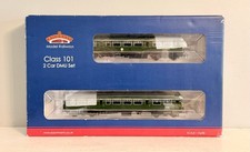 Bachmann 32-285 OO Gauge BR Class 101 DMU DCC Ready BR Green Speed Whiskers