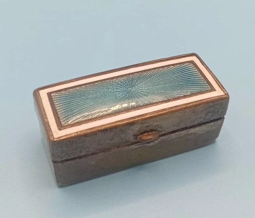 Vintage pretty guilloche - pretty,
