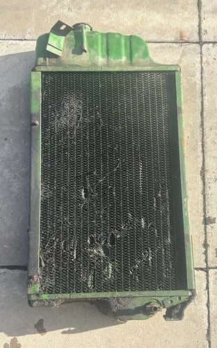 Radiator fits john deere - deere, 1520