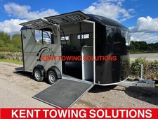 New Cheval Liberte Maxi4 4 Horse Herringbone Trailer with Large Tack Room Inc ✅