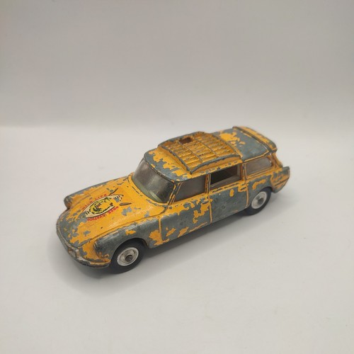 Vintage 1960s corgi - corgi, 436