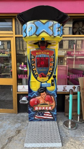 Kalkomat boxer punch machine - kalkomat,