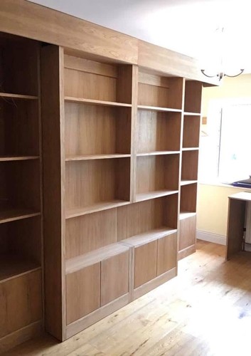 Sliding library hidden - library,, bed