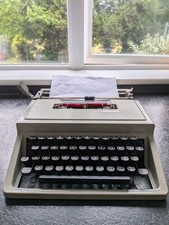 Olivetti Lettera 31 Portable