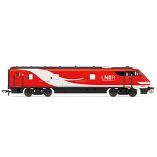 Hornby R40450 LNER Mk4 DVT