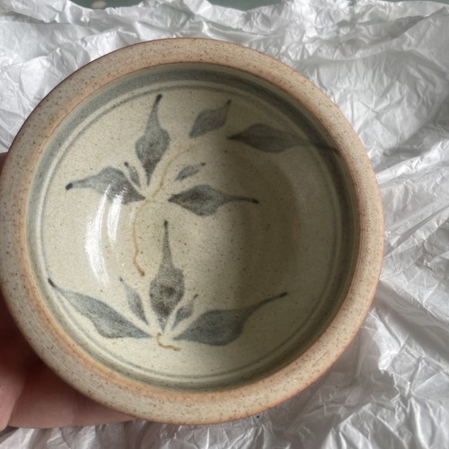Lovely scottish studio pottery - lovely,