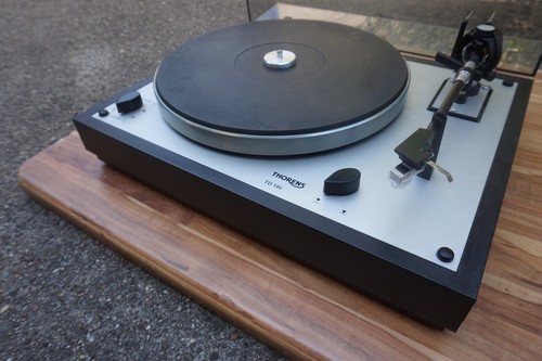 Thorens 146 with - thorens, /