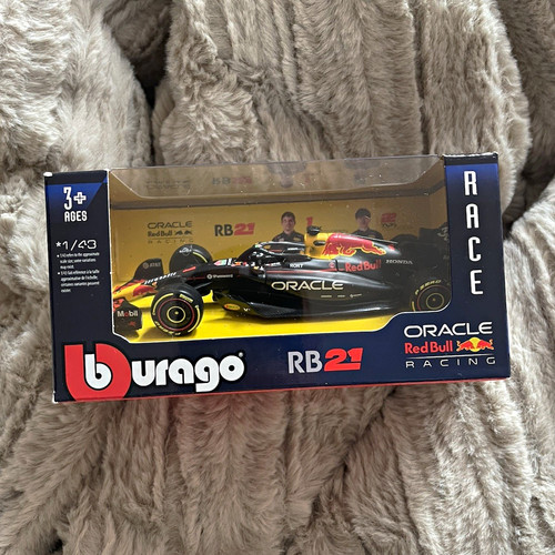 Bburago oracle red bull - bburago,