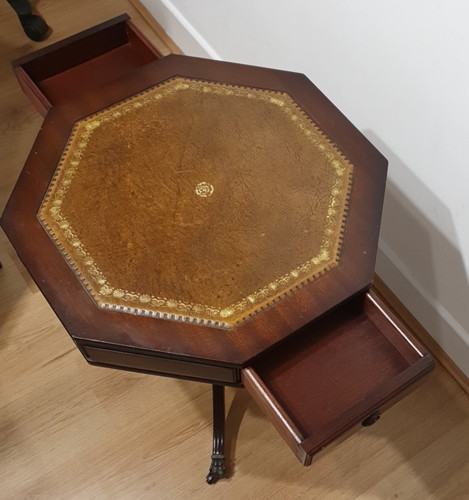 Regency style reproduction - style,