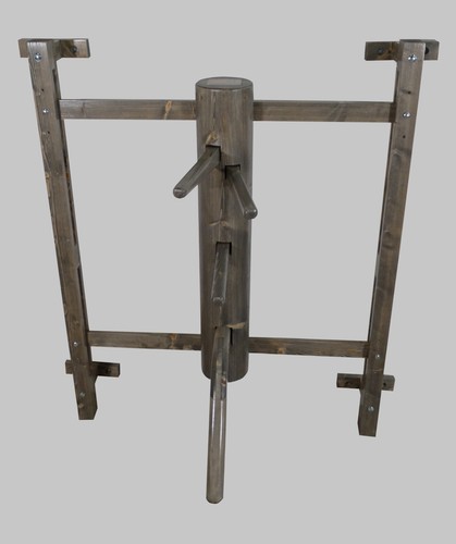 Wing chun wooden dummy - chun,