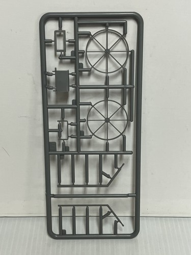 Miniart 35589 ton gantry - 35589,
