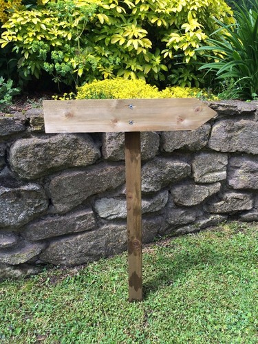 Small wooden wedding signs - ,