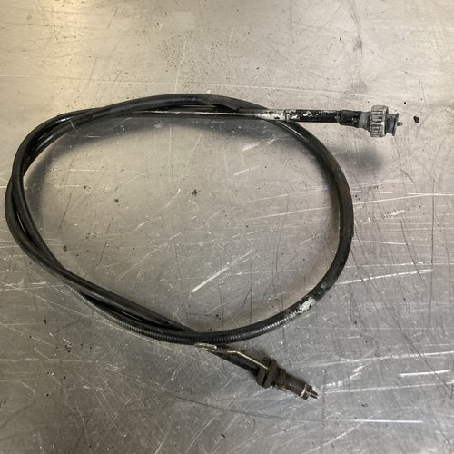 Vespa et4 125 speedo cable - speedo,