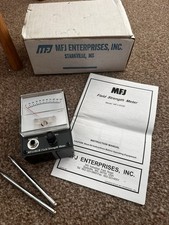 MFJ-802B - DELUXE FIELD