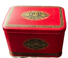 Mcvitie & Price biscuit tin