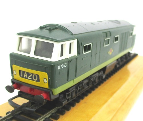 Hornby r758 first edition - r758,
