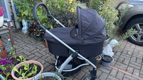 Mamas and papas - papas, baby