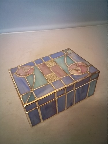 Rennie mackintosh art nouveau - ,