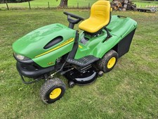John Deere LR175 Ride-On Lawn
