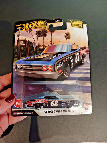 Hot wheels 69 ford - ford, torino
