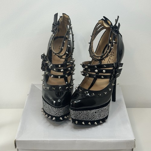 Chic spiked gothic high - chic, heel