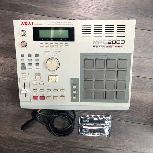 Akai professional mpc 2000 - akai,