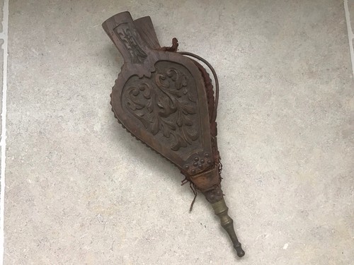 Antique carved wooden - antique,