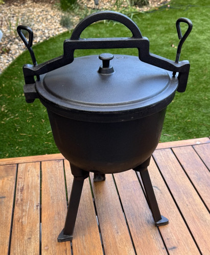 Cast iron cauldron camping - iron,