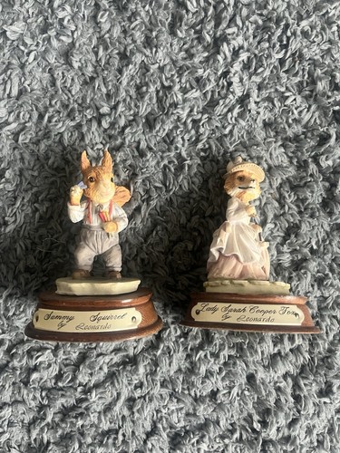 Little nook village figures - figures, x2