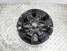 Nissan Navara D23 2021 R18