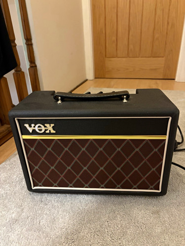 Vox pathfinder 10w solid - vox,