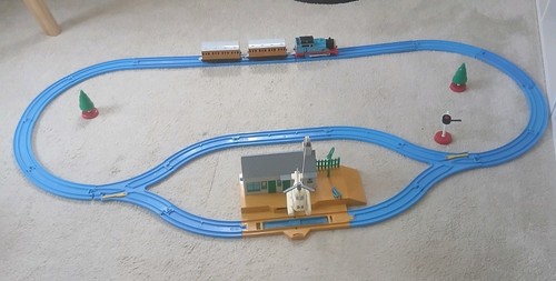 Tomy trackmaster thomas the - trackmaster,