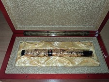 JIN HAO GOLD COLOURED FOUNTAIN