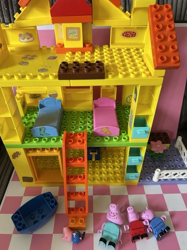 Peppa house construction - house,