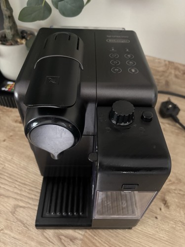 Delonghi lattissima touch - delonghi,