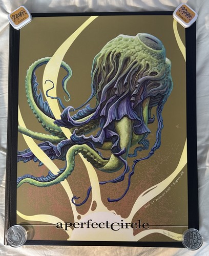 Perfect circle poster - a,