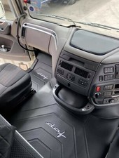 PREMIUM DAF XF 18-22 ECO LEATHER FLOOR MAT 5PCS SET RHD (NOT FOR NEW SHAPE)