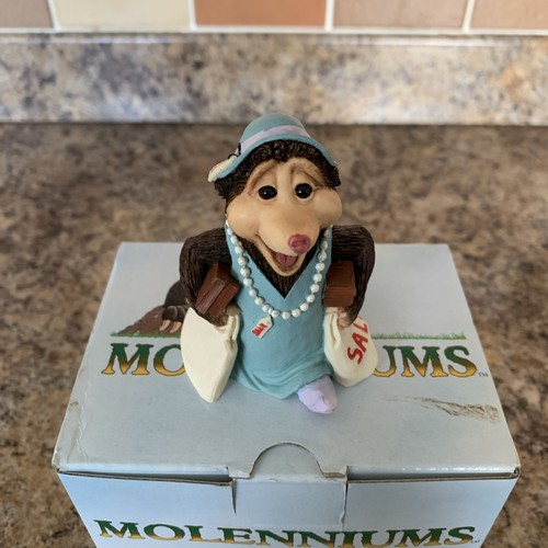 Molenniums shopmoleholic - -,