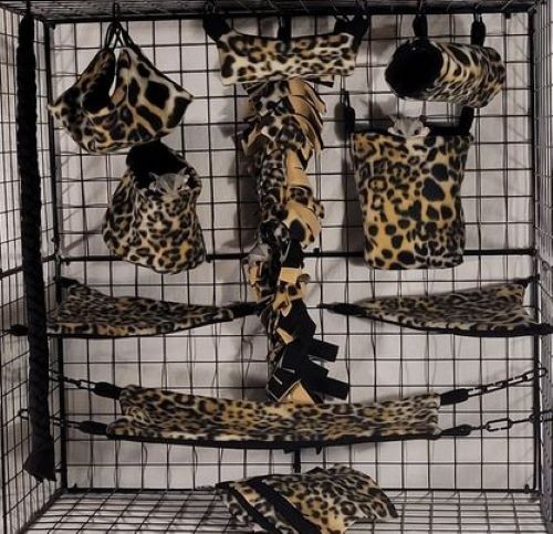 Brown and gold cheetah sugar - brown,